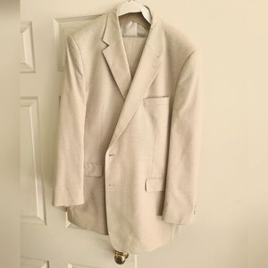 Mens Linen Joseph A Bank suit